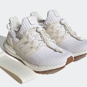 Adidas Ultra Boost Ivy Park White Gum (W 6)